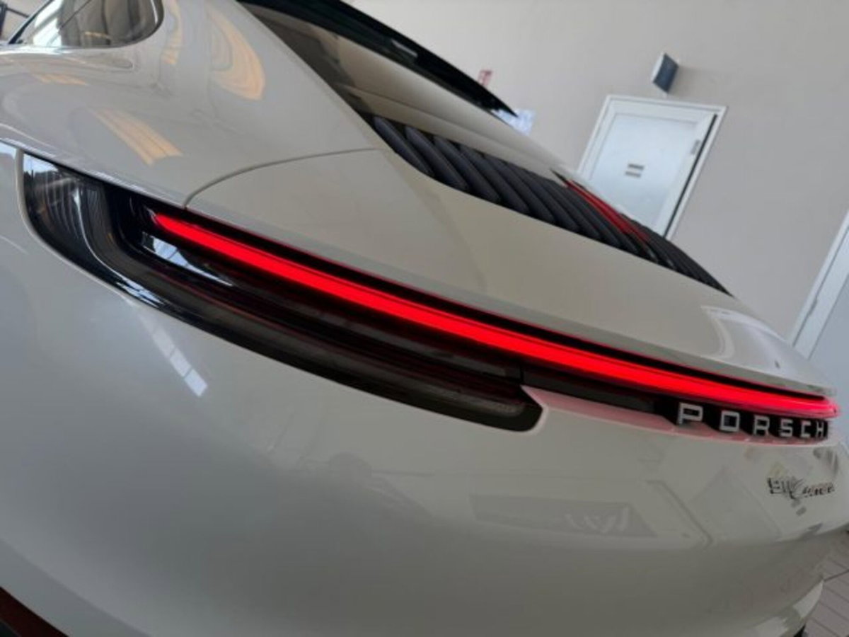 Porsche 911 Coupé Coupe 3.0 Carrera T (5)