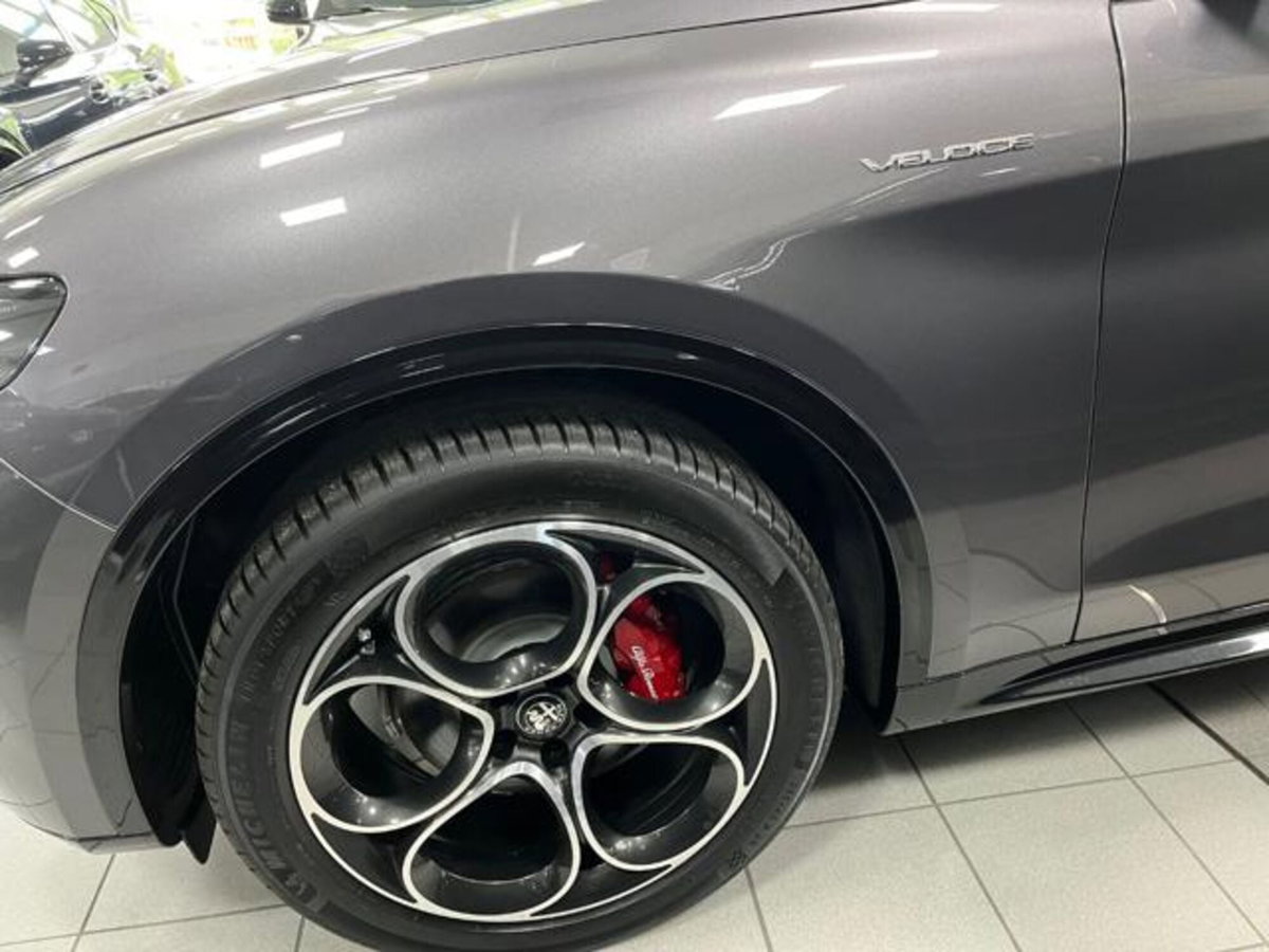 Alfa Romeo Stelvio Stelvio 2.2 Turbodiesel 210 CV AT8 Q4 Veloce (2)