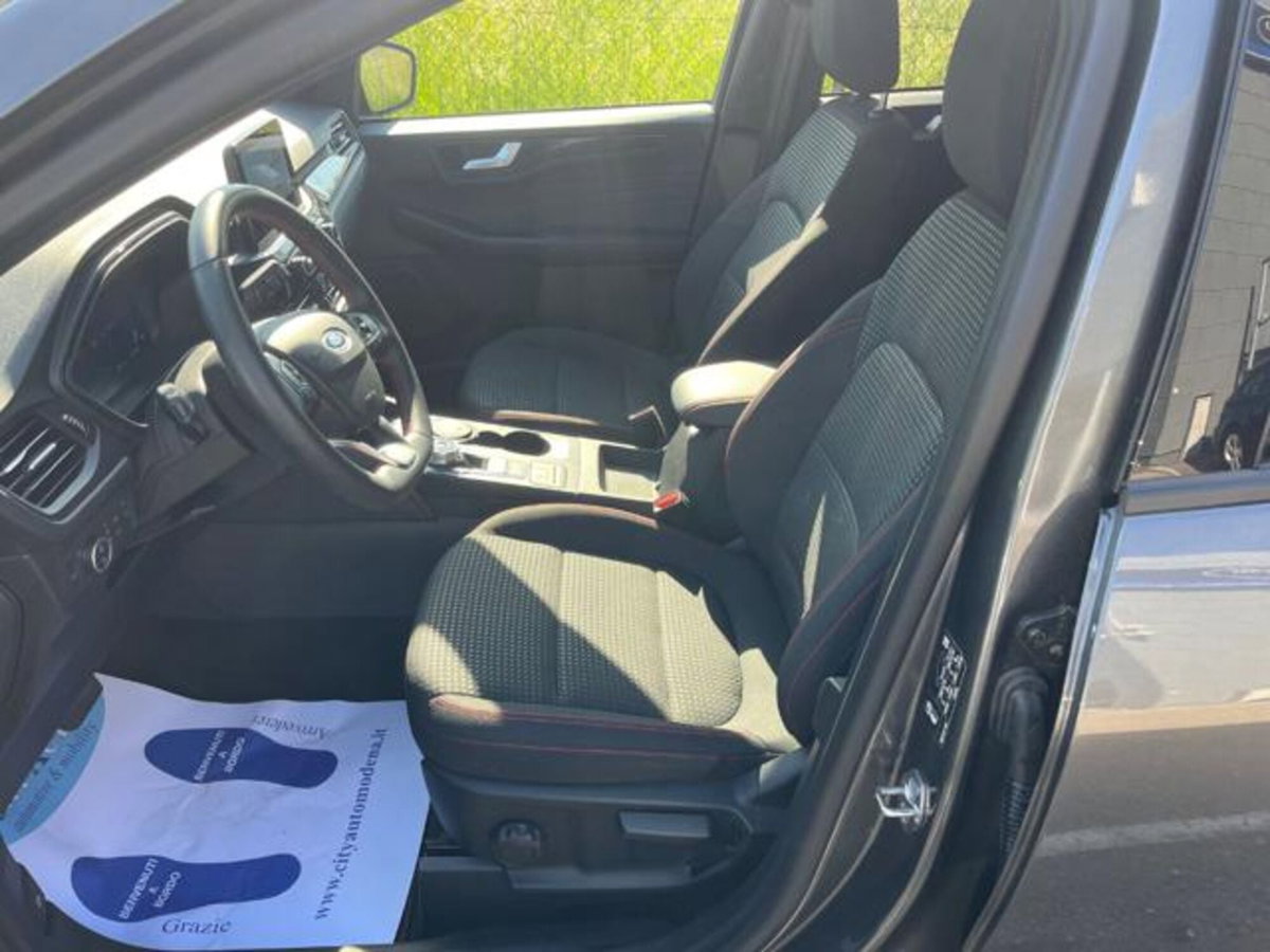 Ford Kuga 2.0 EcoBlue 120 CV aut. 2WD ST-Line X (9)