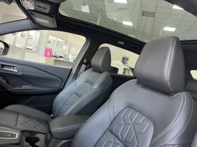 Nissan Qashqai 1.3 mhev Tekna 4wd 158cv xtronic (17)