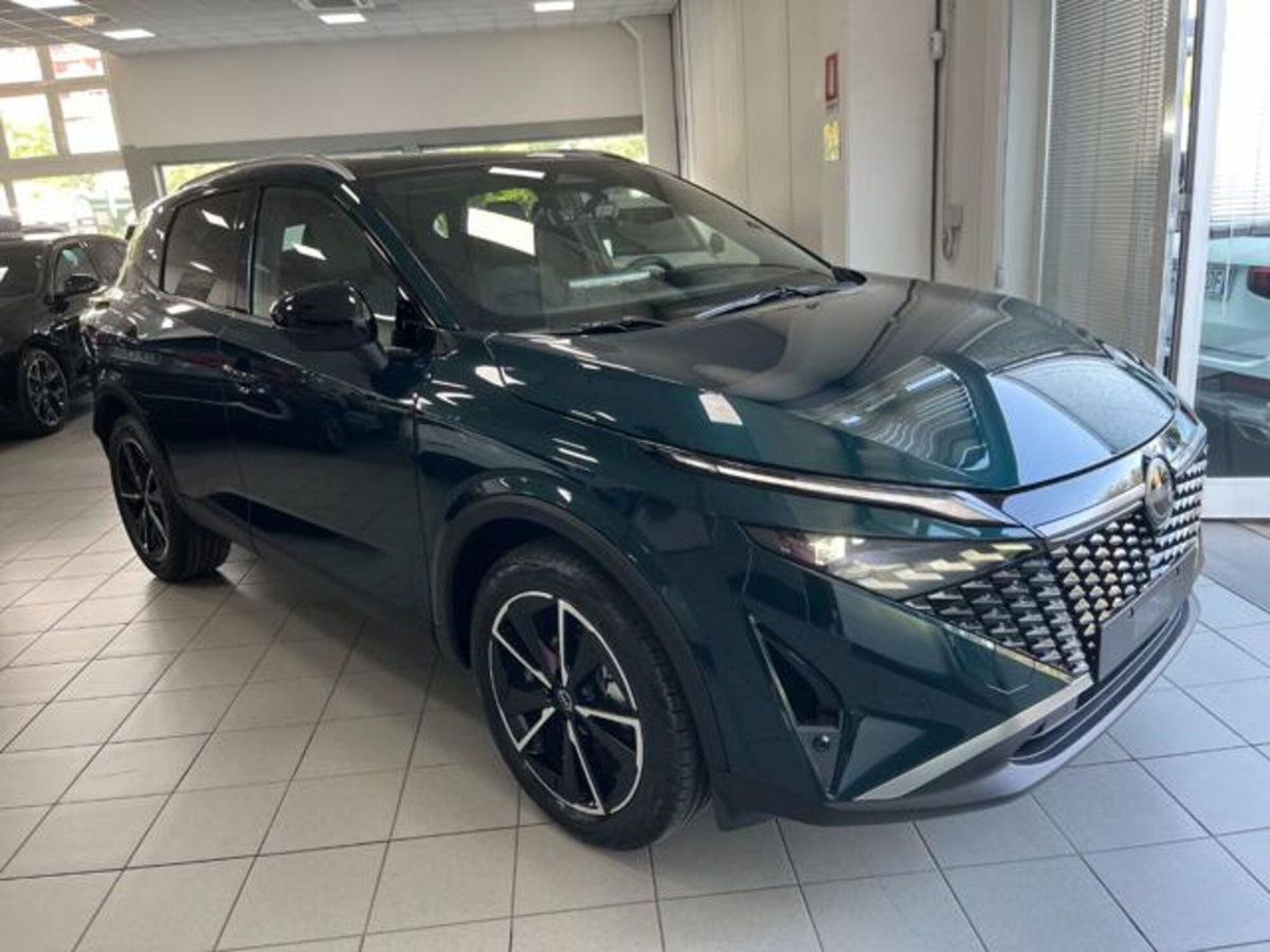 Nissan Qashqai 1.3 mhev Tekna 4wd 158cv xtronic (2)