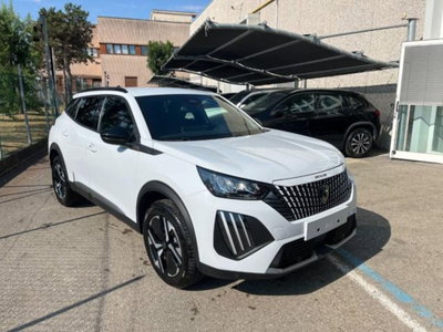 Peugeot 2008 1.2 hybrid Allure 145cv e-dcs6 usata