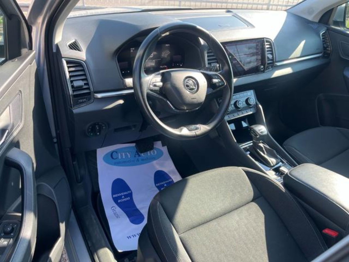 Skoda Karoq 2.0 TDI EVO SCR 115 CV DSG Executive (12)