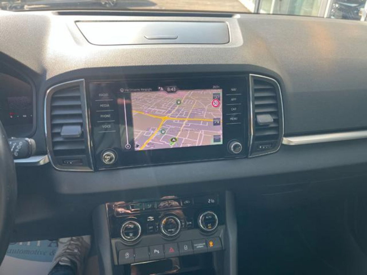Skoda Karoq 2.0 TDI EVO SCR 115 CV DSG Executive (5)