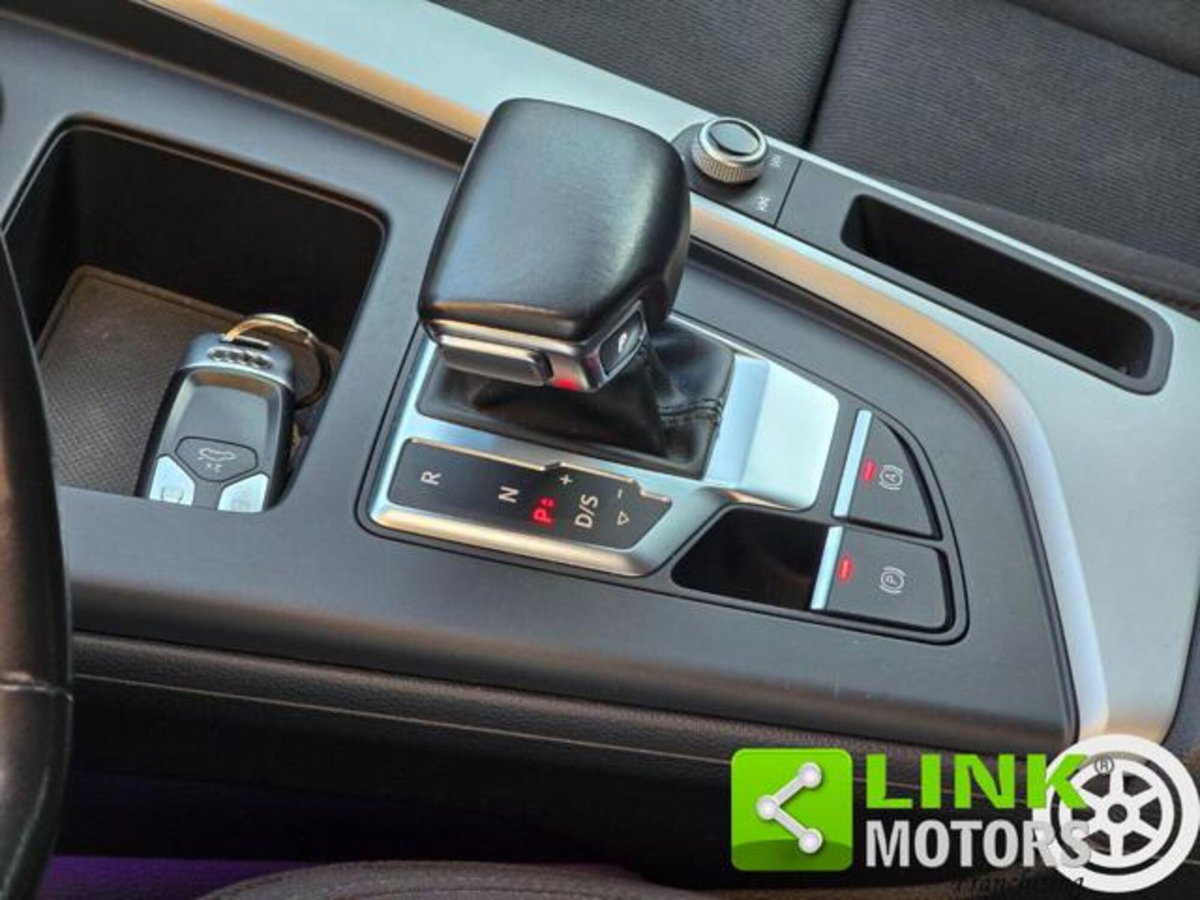 Audi A4 Avant 40 TDI quattro S tronic S line edition (18)