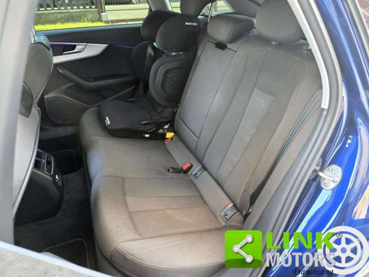 Audi A4 Avant 40 TDI quattro S tronic S line edition (6)