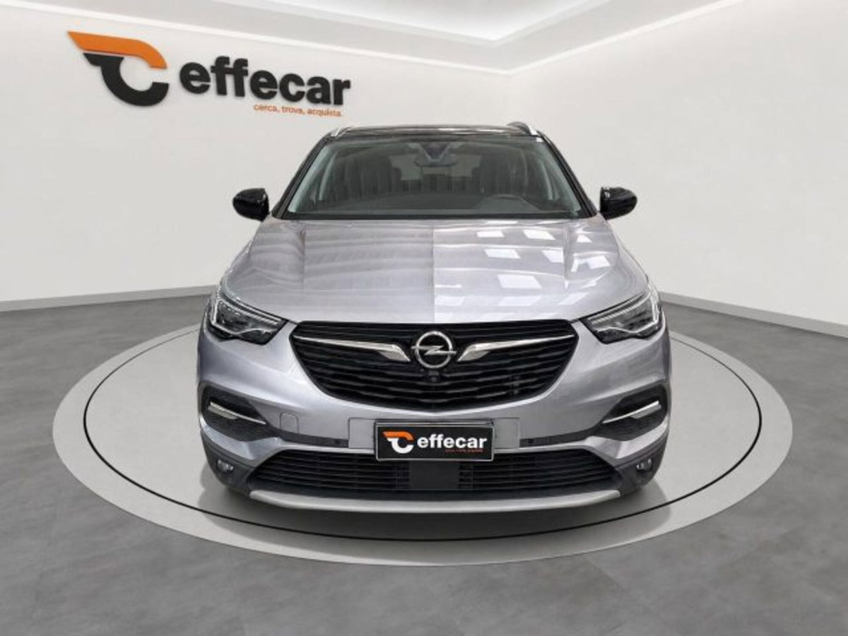 Opel Grandland X 2.0 diesel Ecotec Start&Stop aut. Ultimate (2)
