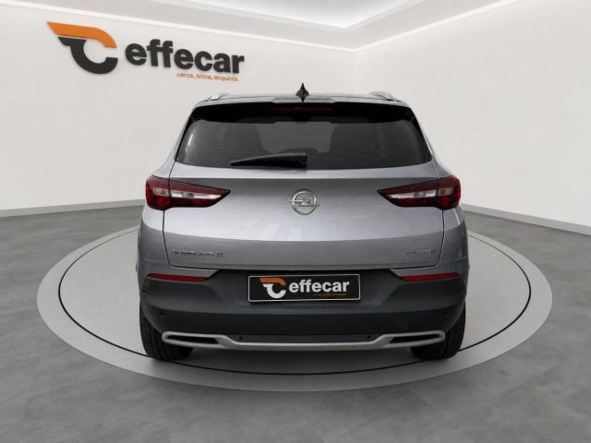 Opel Grandland X 2.0 diesel Ecotec Start&Stop aut. Ultimate (5)