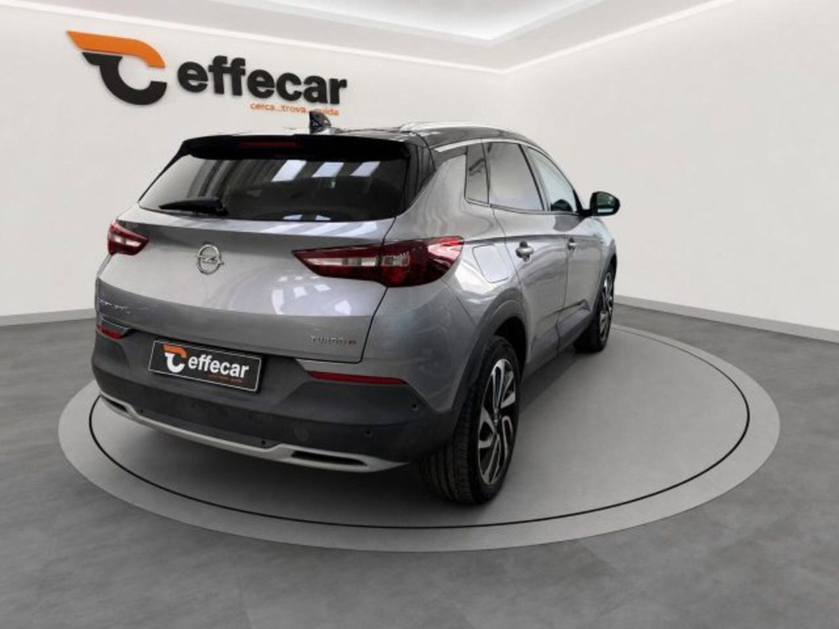 Opel Grandland X 2.0 diesel Ecotec Start&Stop aut. Ultimate (6)