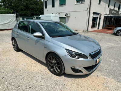 Peugeot 308 1.2 puretech t Allure s&s 130cv (12)