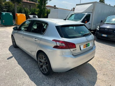 Peugeot 308 1.2 puretech t Allure s&s 130cv (13)
