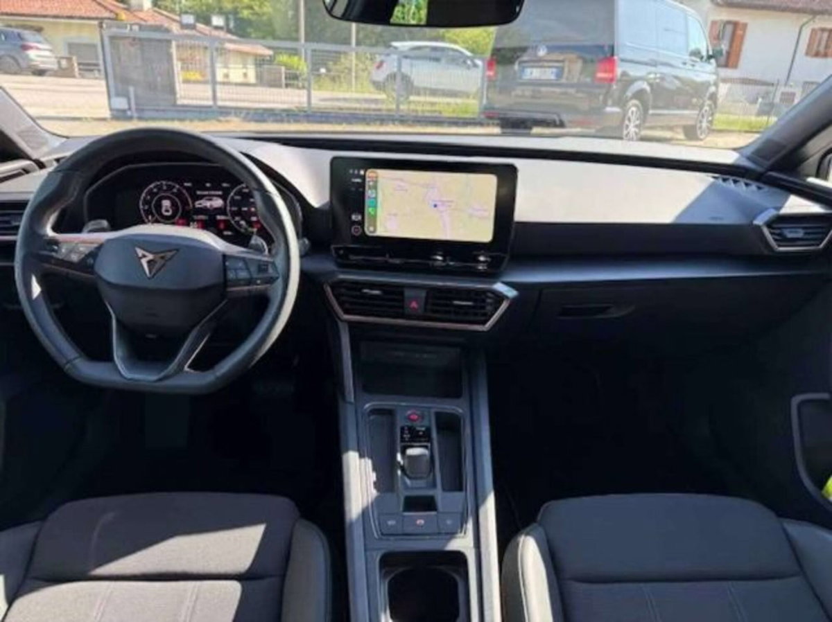 Cupra Leon Leon 1.5 hybrid 150cv dsg (12)