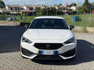 Cupra Leon Leon 1.5 hybrid 150cv dsg (2)