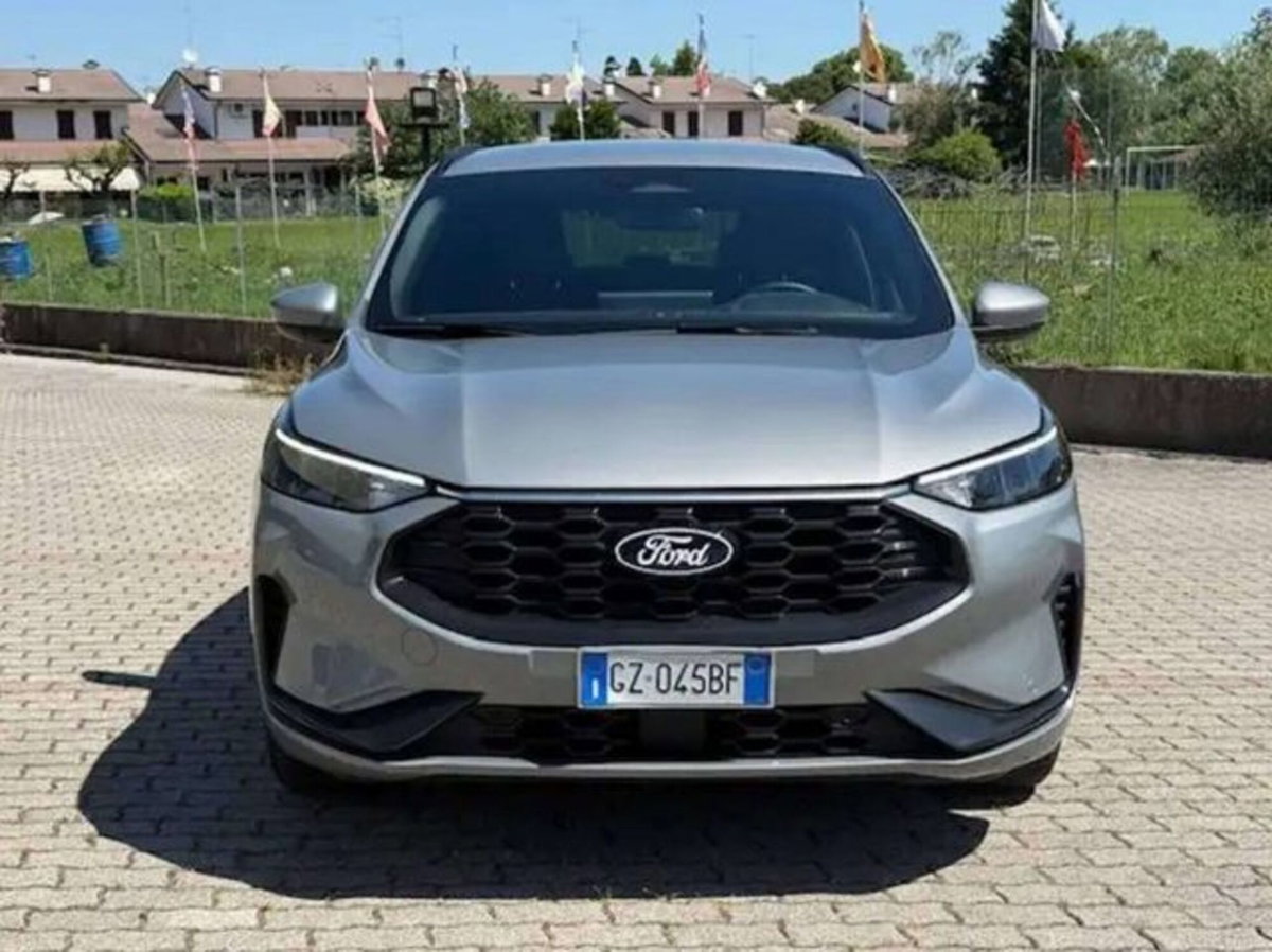 Ford Kuga 2.5 full hybrid ST-Line X 2wd 180cv auto (2)