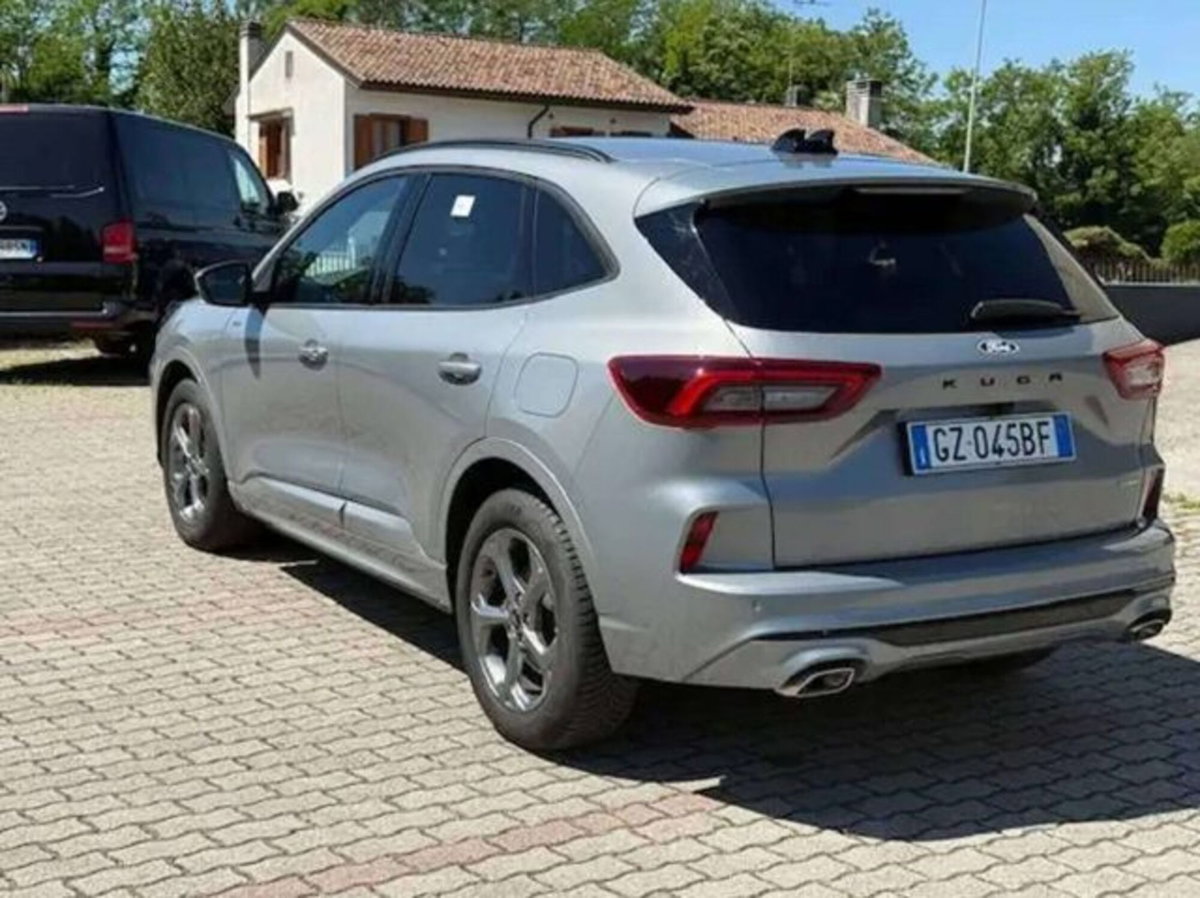 Ford Kuga 2.5 full hybrid ST-Line X 2wd 180cv auto (5)