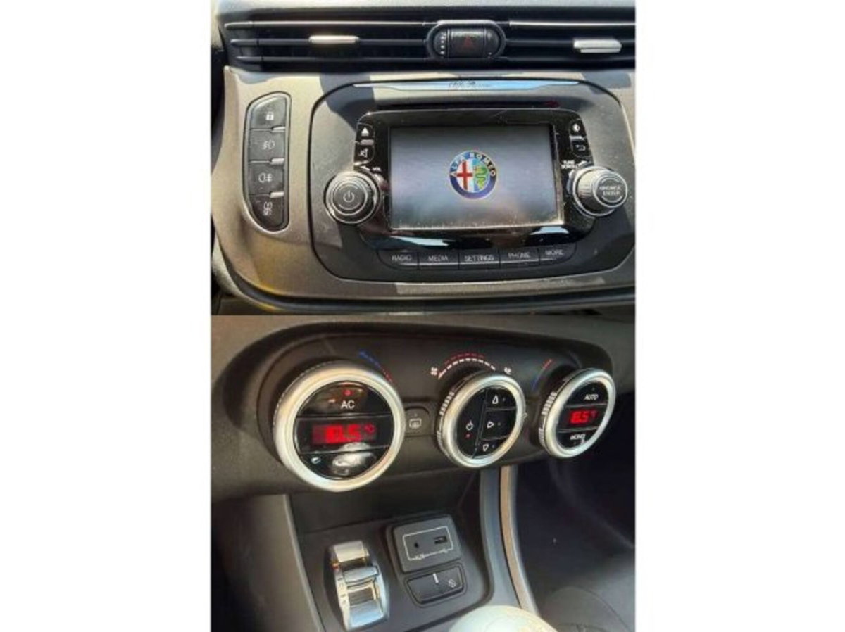 Alfa Romeo Giulietta 1.6 JTDm Distinctive 120cv (14)