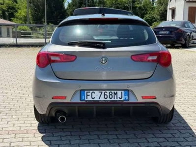 Alfa Romeo Giulietta 1.6 JTDm Distinctive 120cv (6)