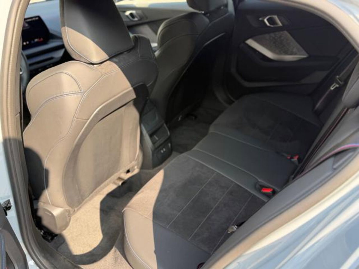 BMW Serie 1 120 48V MSport Pro auto (7)