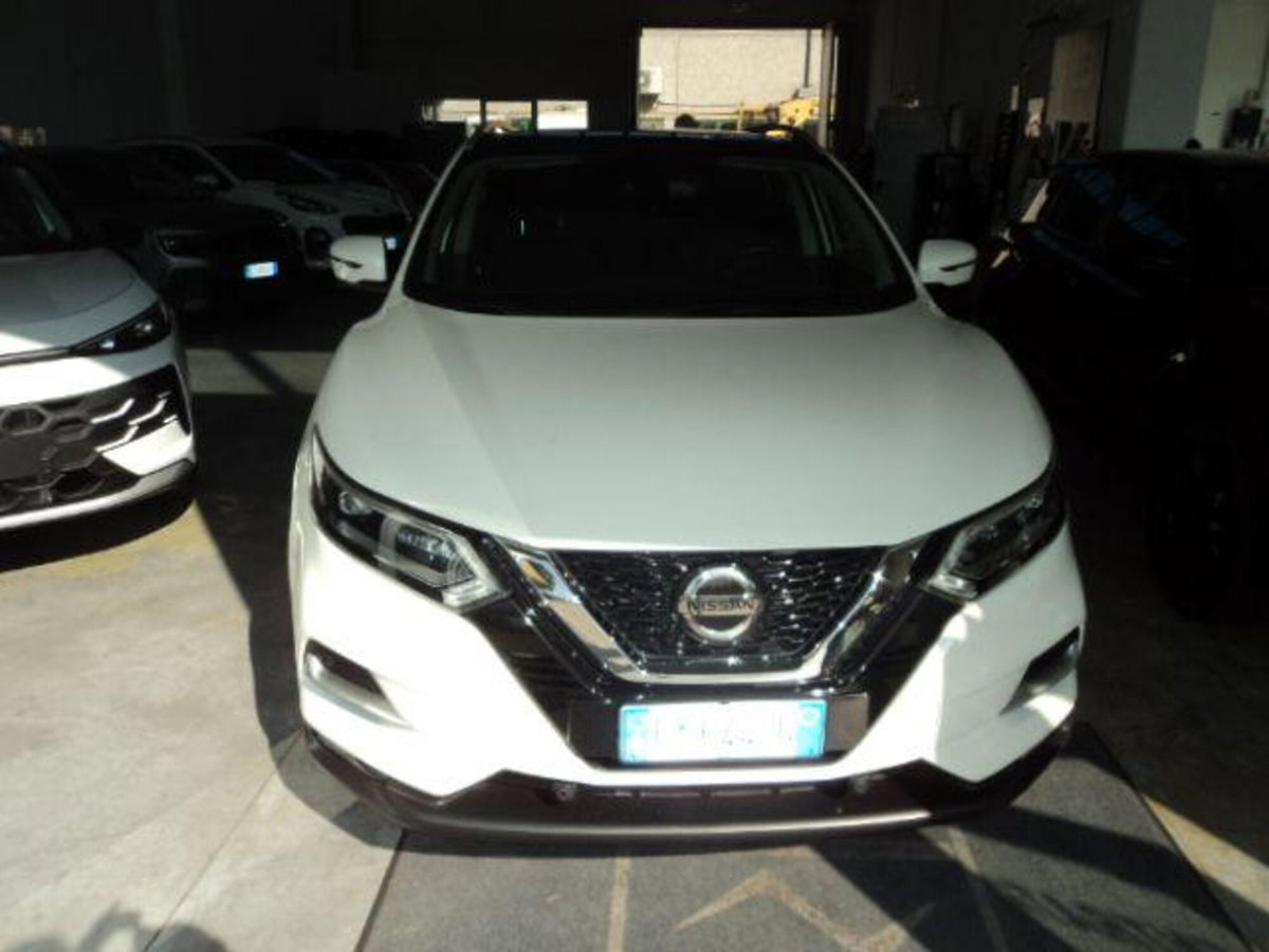 Nissan Qashqai 1.3 DIG-T 160 CV DCT N-Connecta (2)
