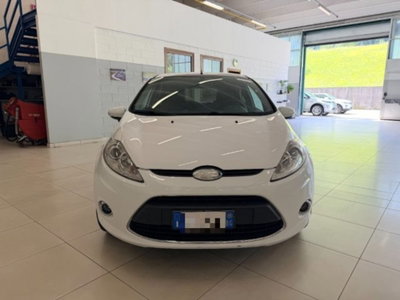 Ford Fiesta 1.4 TDCi 68CV 5 porte Titanium (2)