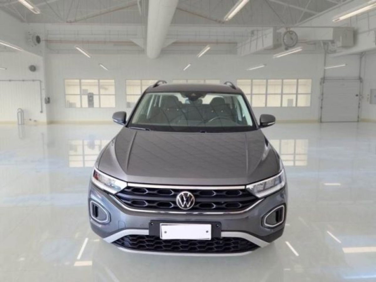 Volkswagen T-Roc 2.0 tdi Life 115cv (6)