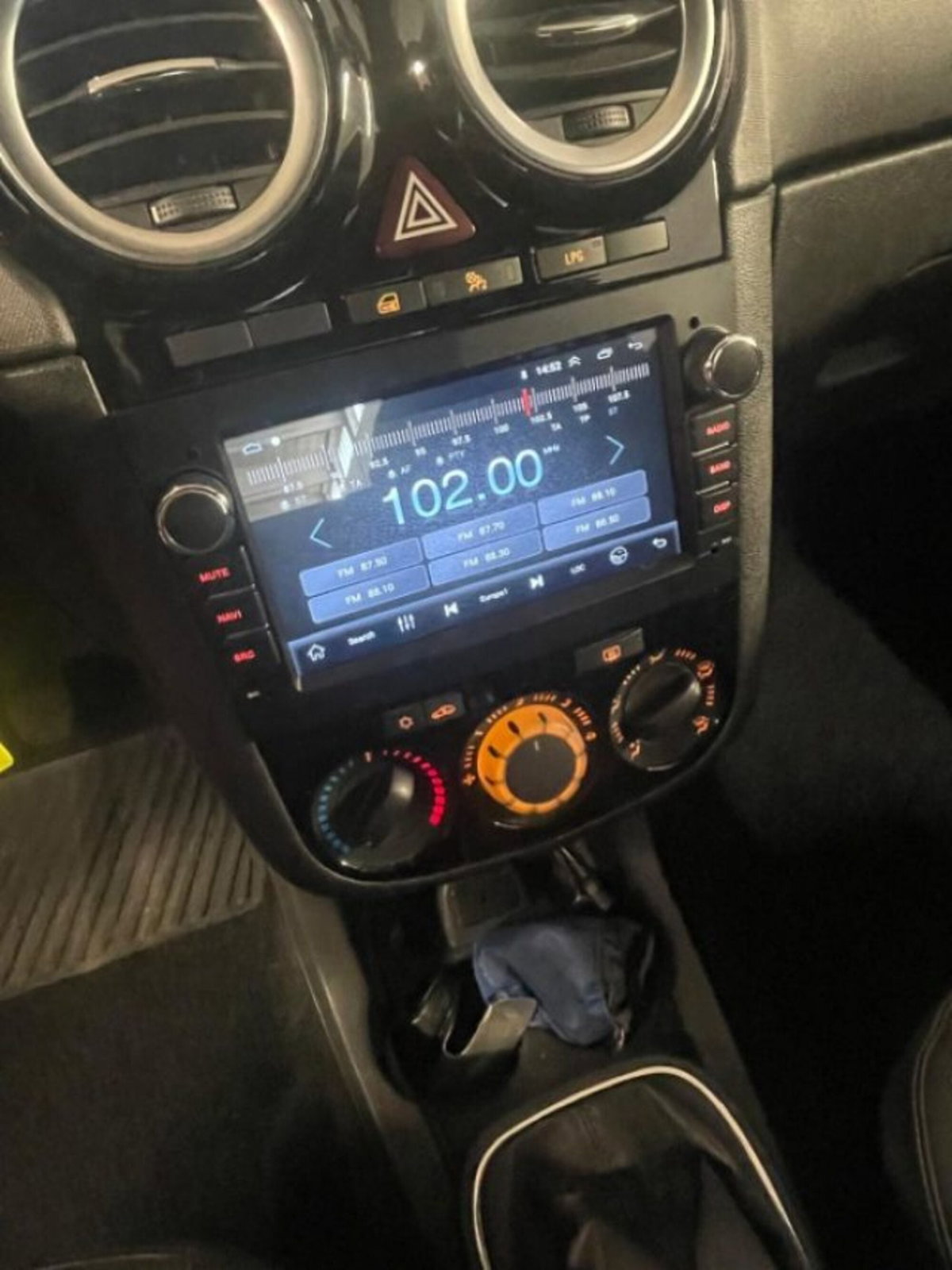Opel Corsa 1.2 80CV 5 porte GPL-TECH Enjoy (3)