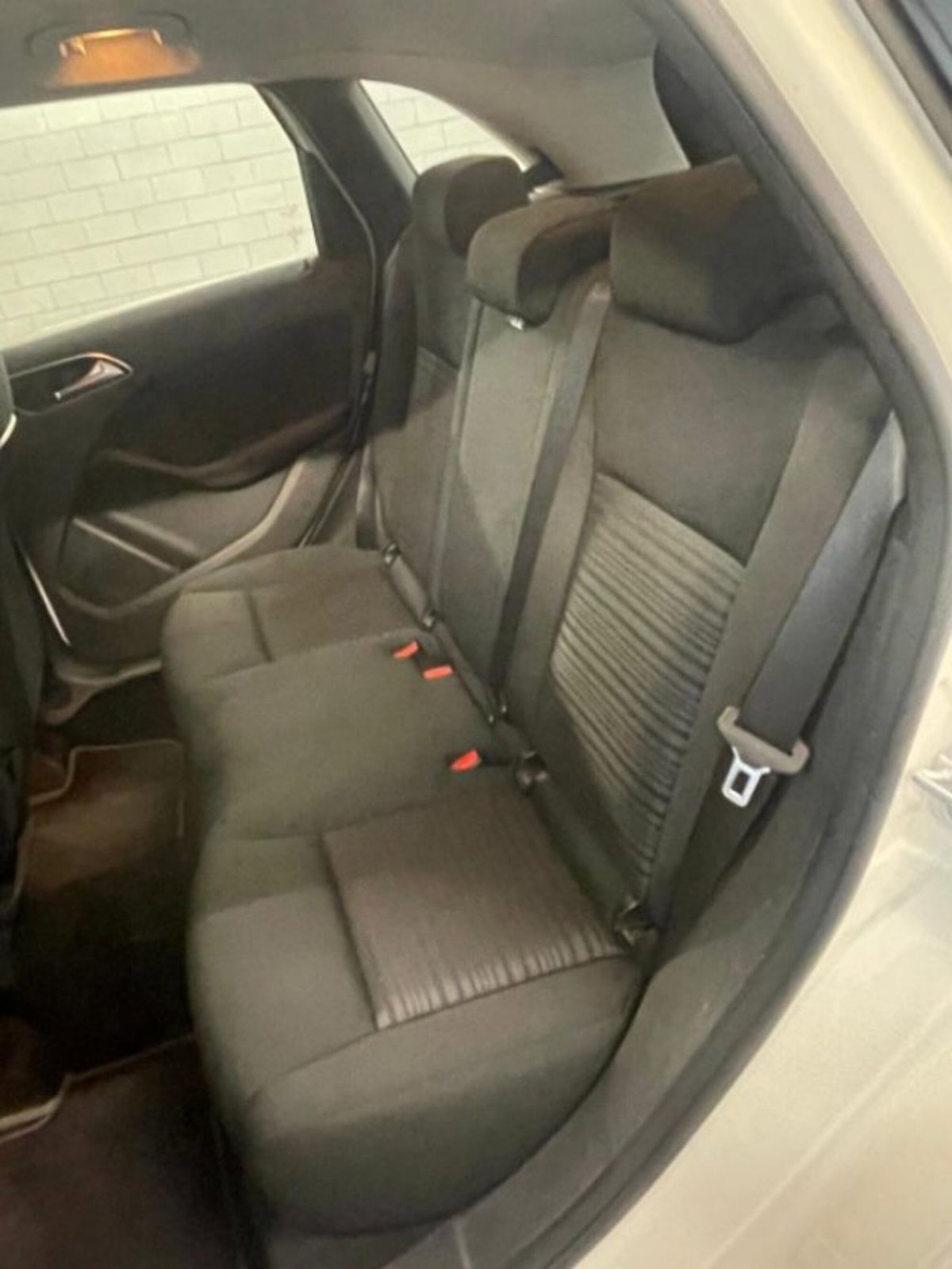 Mercedes-Benz Classe B 180 CDI Executive (2)
