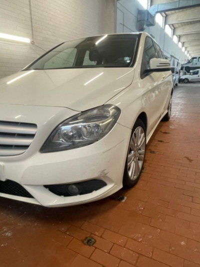 Mercedes-Benz Classe B 180 CDI Executive (7)