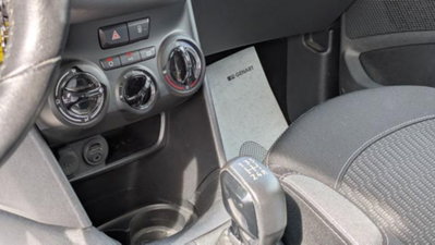 Peugeot 208 82 5 porte Touch (9)