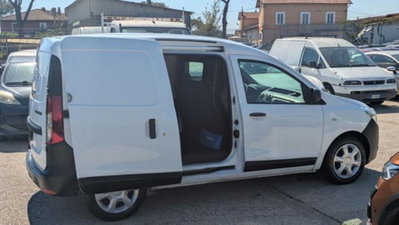 Dacia Dokker 1.6 8V 85CV Lauréate N1 (3)