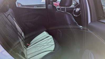Ford Mustang Mach-E Standard 269CV (11)