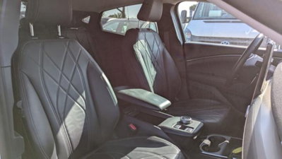 Ford Mustang Mach-E Standard 269CV (8)