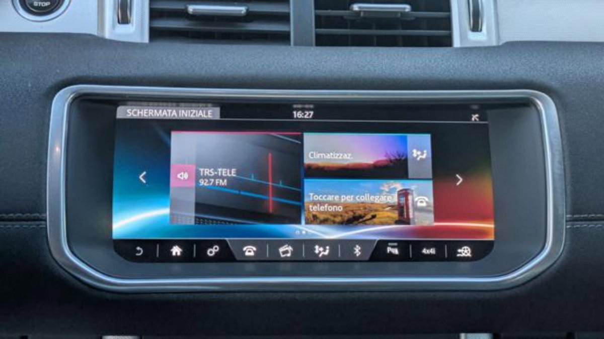 Land Rover Range Rover Evoque 2.0D I4-L.Flw 150 CV (15)