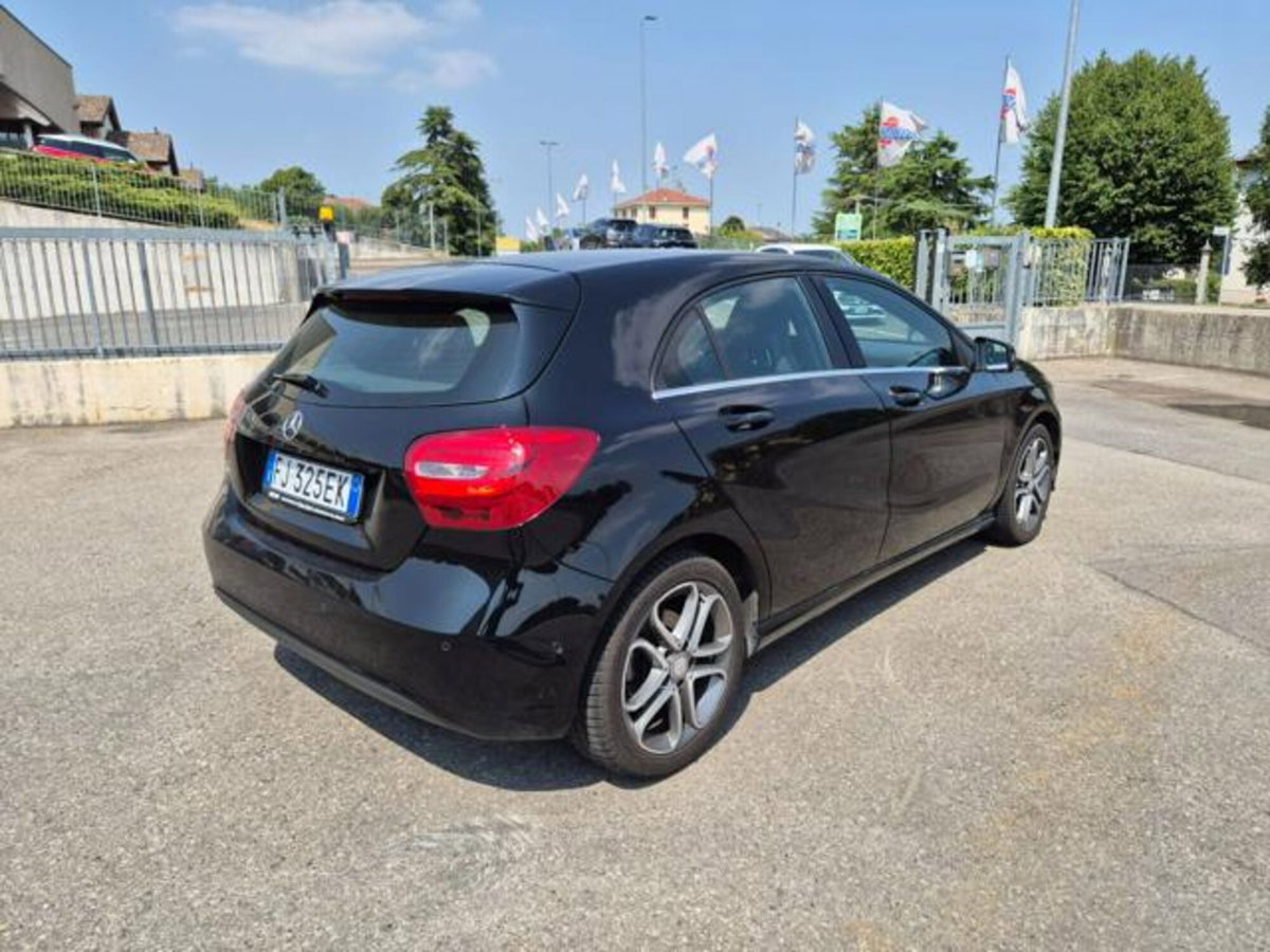 Mercedes-Benz Classe A 180 d Automatic Sport (7)
