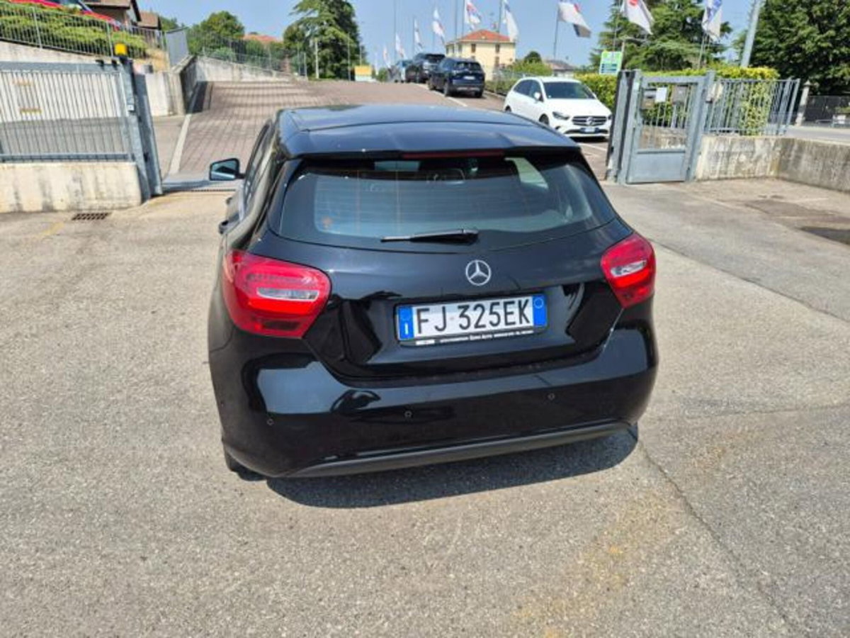 Mercedes-Benz Classe A 180 d Automatic Sport (8)