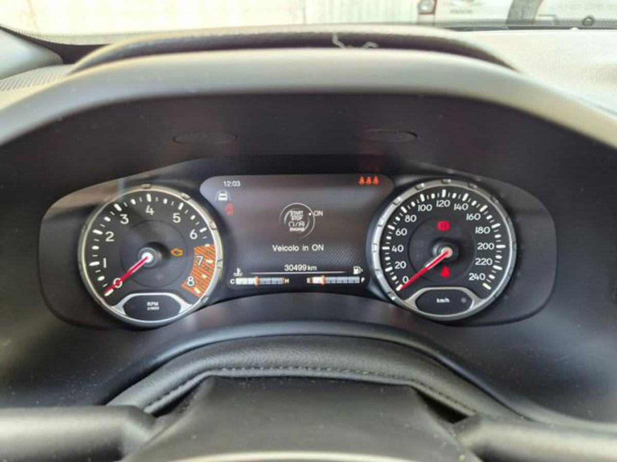 Jeep Renegade 1.0 T3 Limited (18)