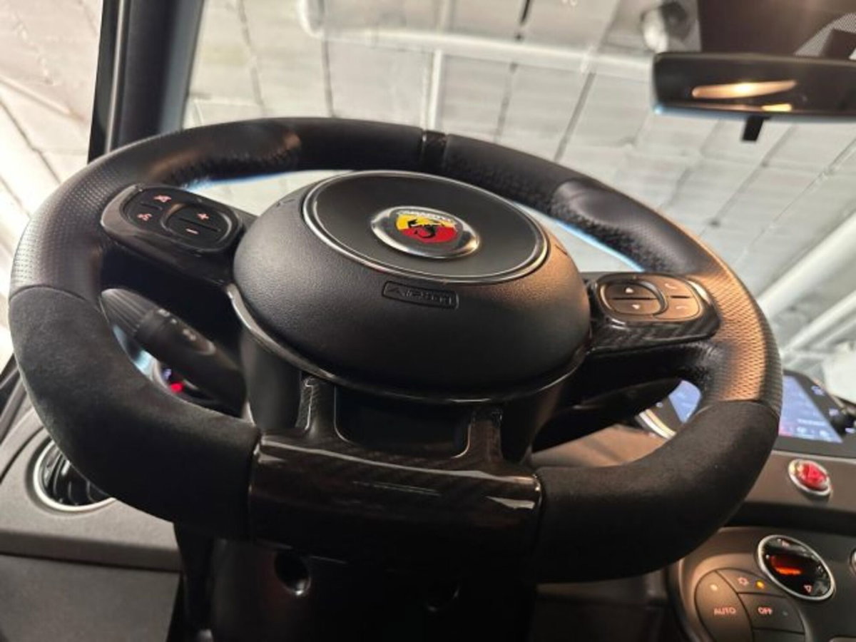 Abarth 595 595 1.4 Turbo T-Jet 180 CV Competizione (10)