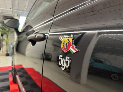 Abarth 595 595 1.4 Turbo T-Jet 180 CV Competizione (6)