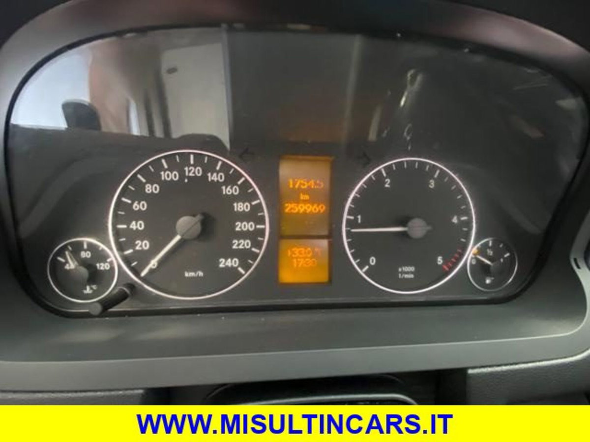 Mercedes-Benz Classe A 180 CDI (13)