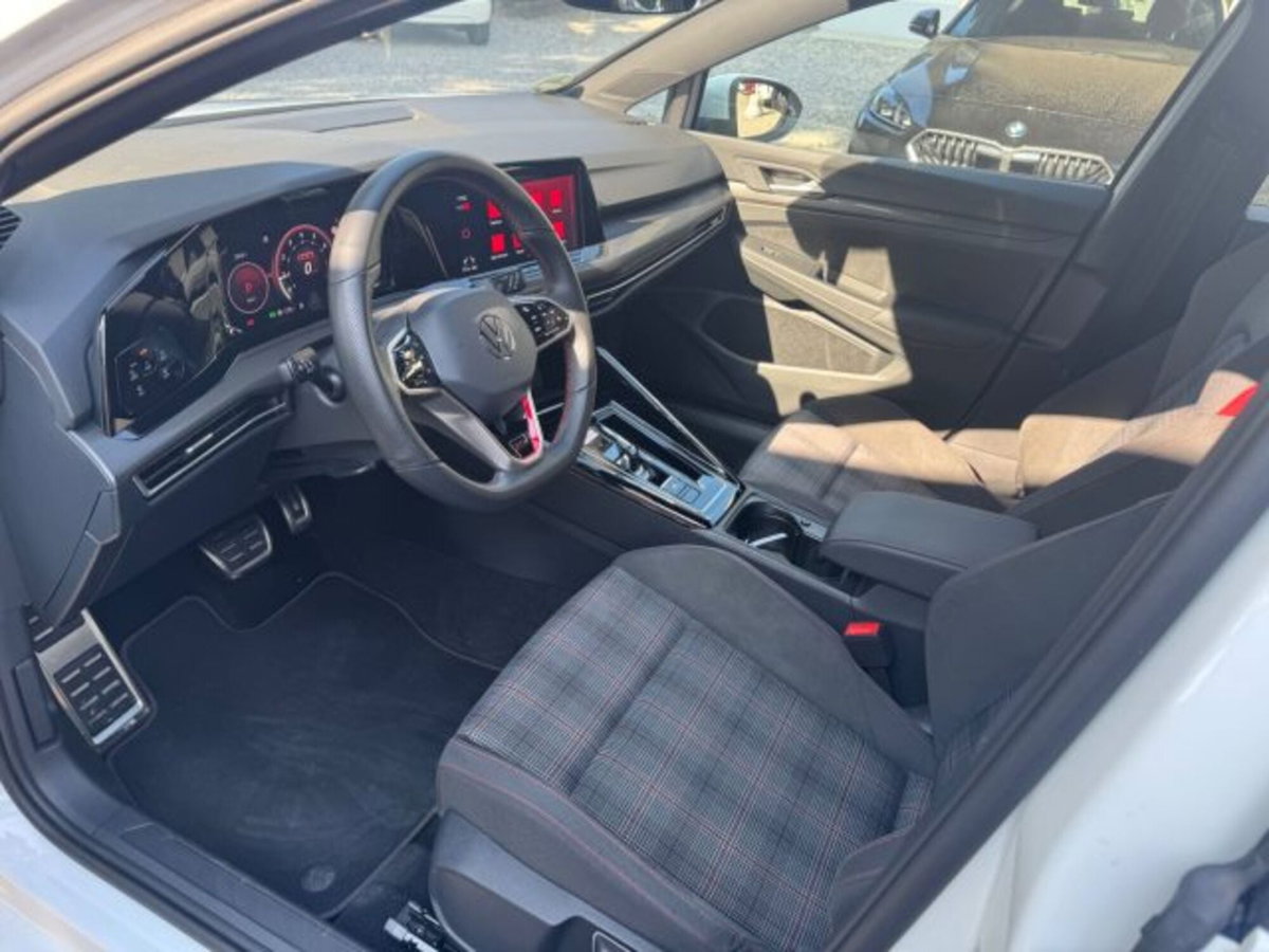 Volkswagen Golf 2.0 TSI GTI DSG (13)
