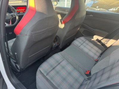 Volkswagen Golf 2.0 TSI GTI DSG (14)