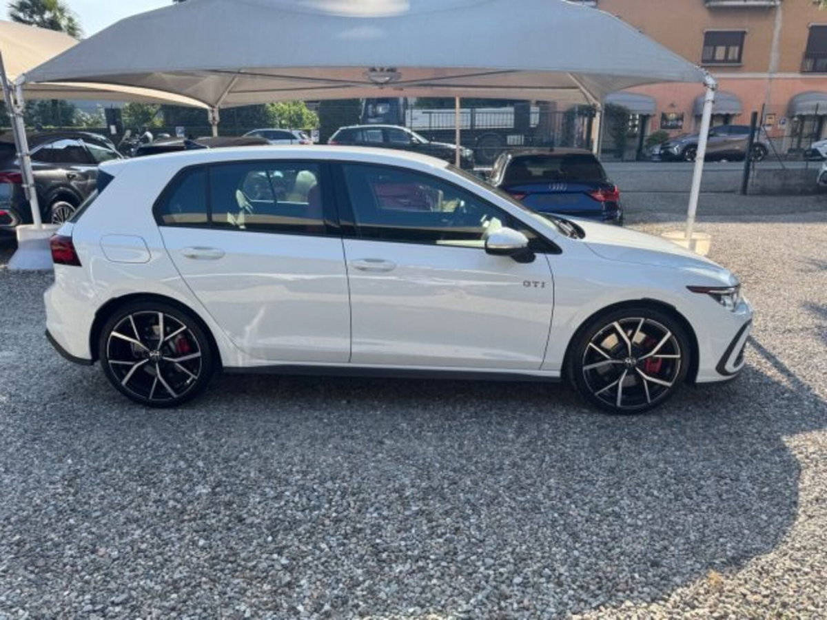 Volkswagen Golf 2.0 TSI GTI DSG (8)