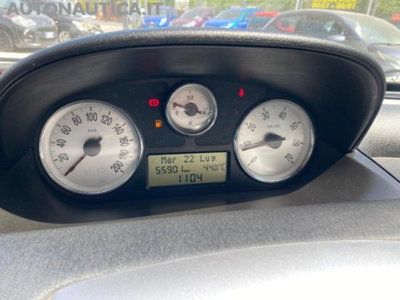 Lancia Ypsilon 1.2 69 CV Unyca (10)