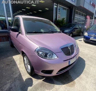 Lancia Ypsilon 1.2 69 CV Unyca (6)
