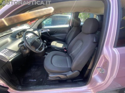 Lancia Ypsilon 1.2 69 CV Unyca (8)