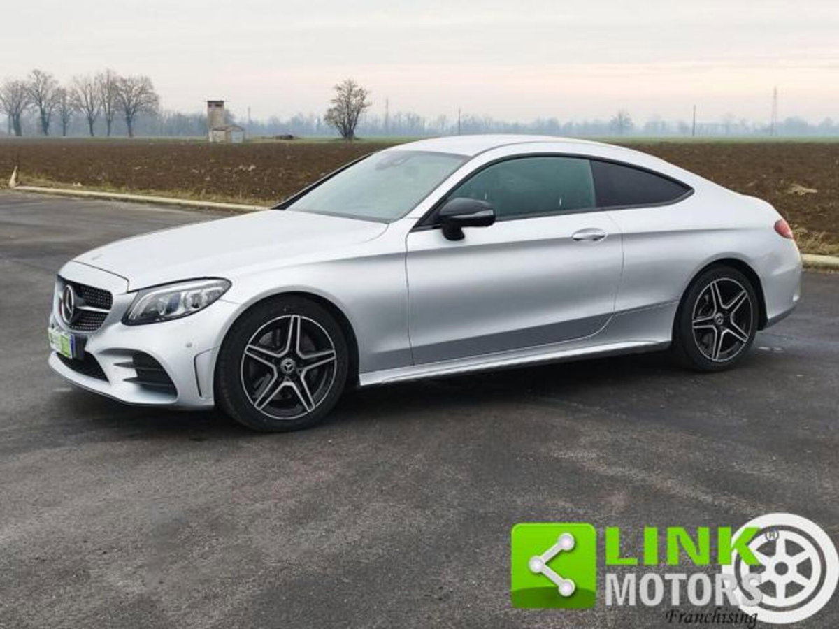 Mercedes-Benz Classe C Coupé 300 d Auto Coupé Premium Plus (12)
