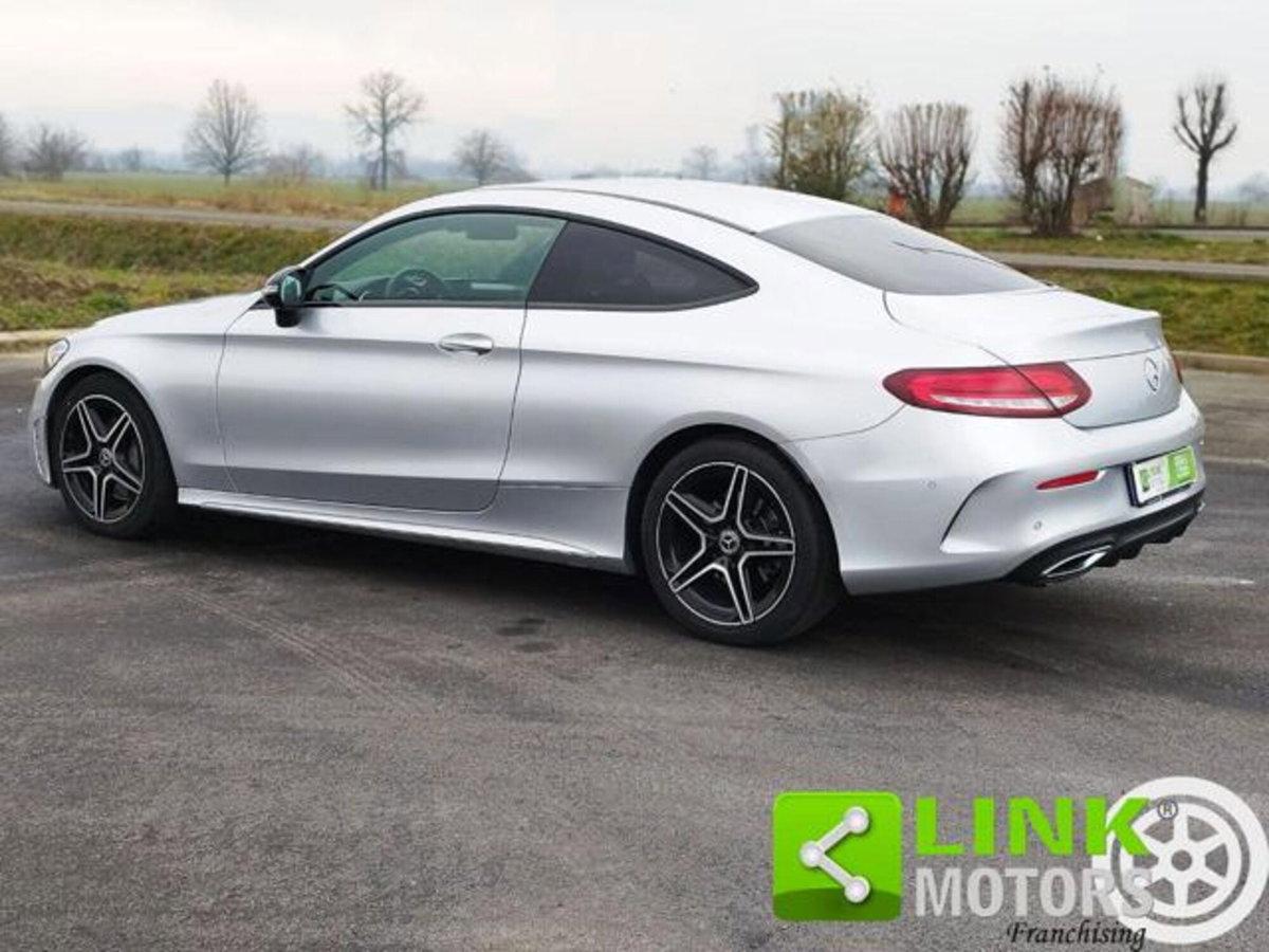 Mercedes-Benz Classe C Coupé 300 d Auto Coupé Premium Plus (5)