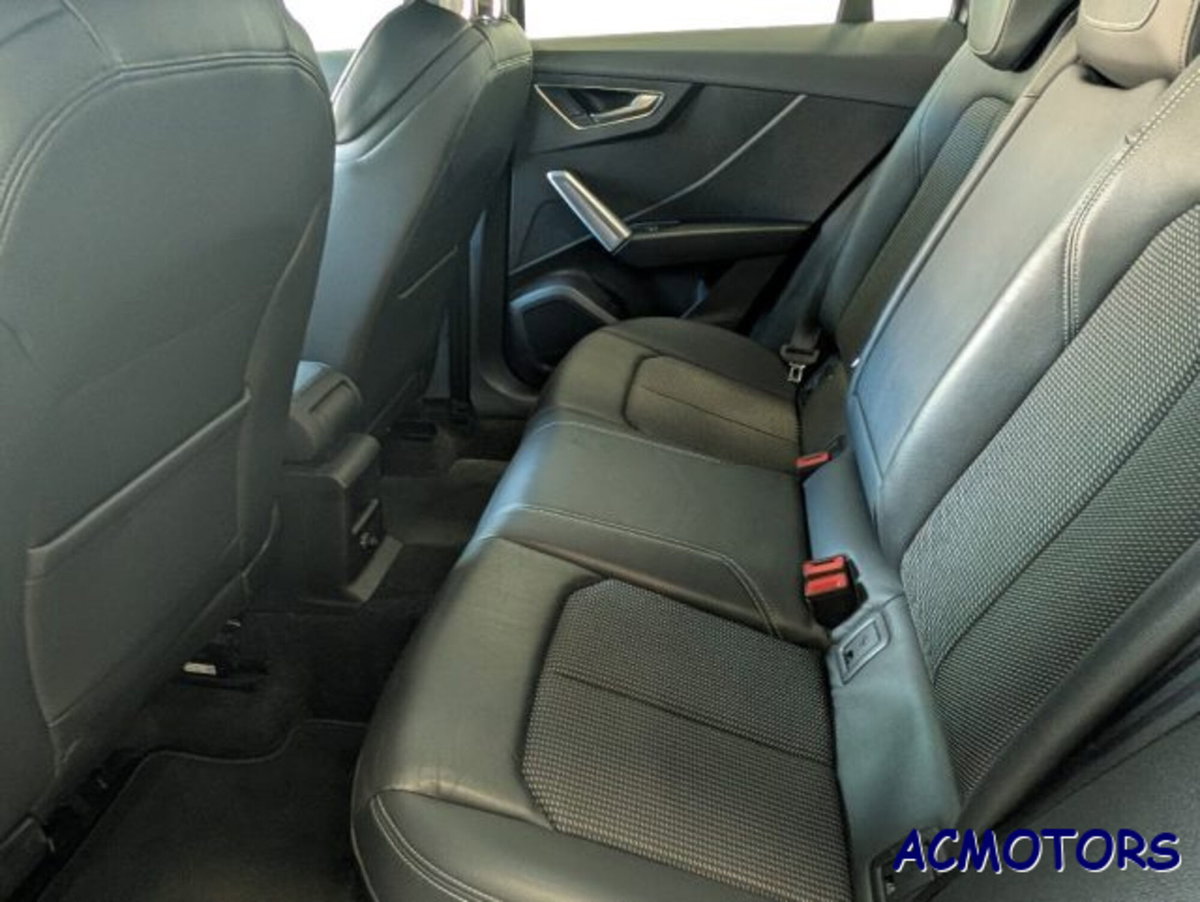 Audi Q2 Q2 35 TFSI S tronic S line Edition (11)