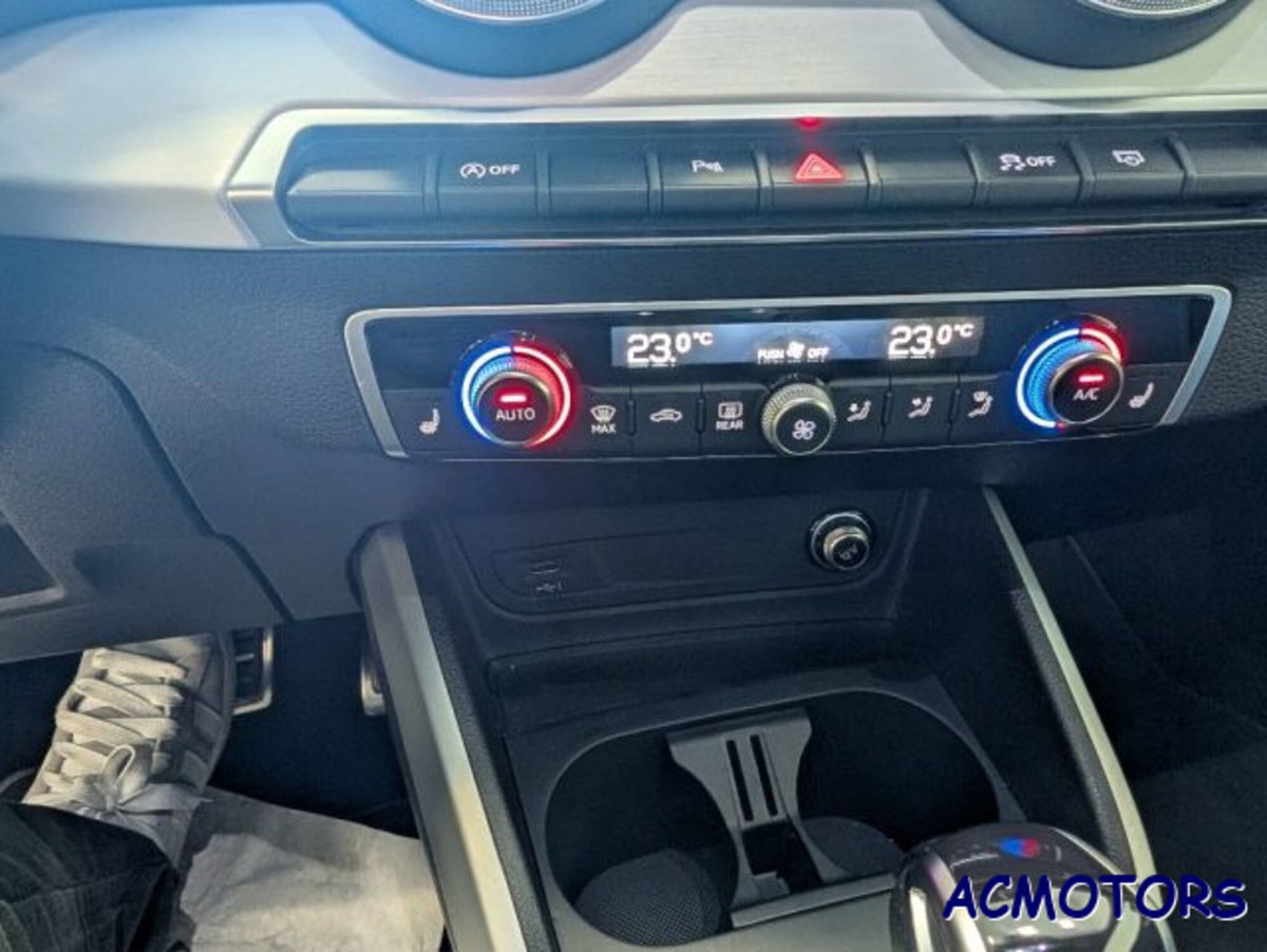 Audi Q2 Q2 35 TFSI S tronic S line Edition (13)