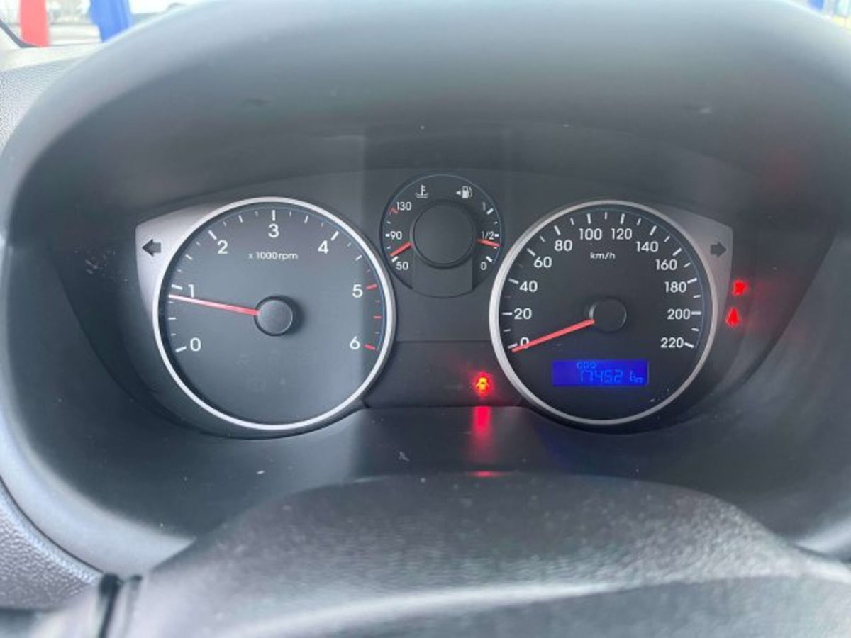 Hyundai i20 1.4 CRDi 5p. Classic (11)
